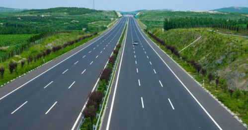 高速公路車道速度劃分及橋梁路段限速規則解析